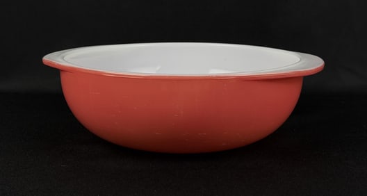 Pyrex 024 Pink 2 Quart Casserole Dish