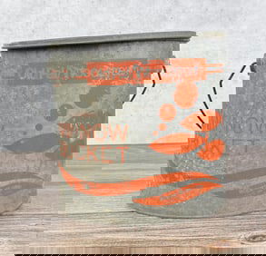 Old Pal Woodstream Minnow Fishing Bucket