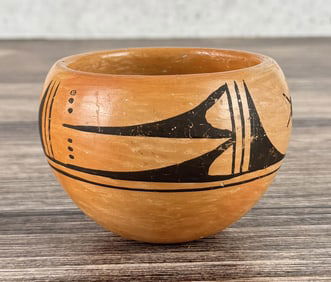 Hopi Indian Pottery Bowl