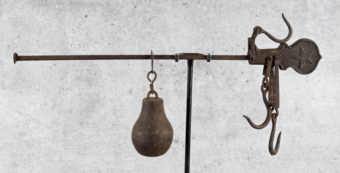 Antique Cast Iron Steelyard Hanging Scale (1 of 8)