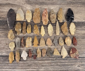 Ancient Native American Indian Arrowheads Points