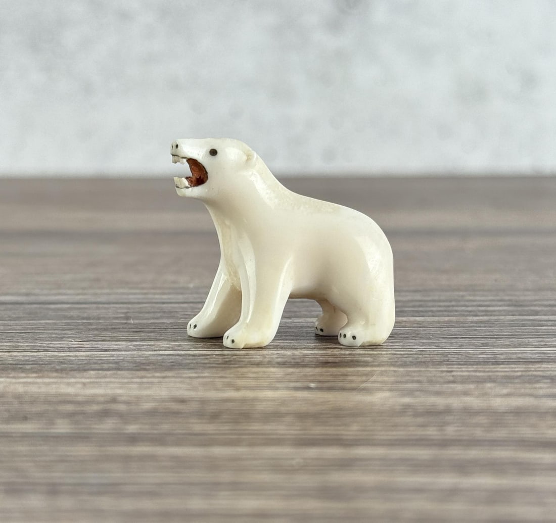 Alaskan Inuit Eskimo Carved Ivory Polar Bear (1 of 4)