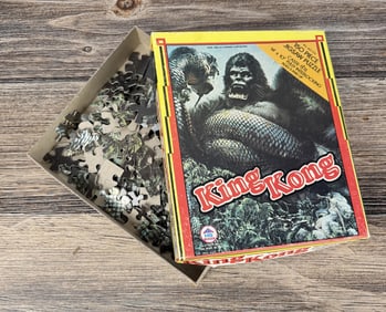 1976 King Kong 150 Piece Puzzle