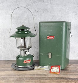 Coleman 228F Hiking Camping Lantern