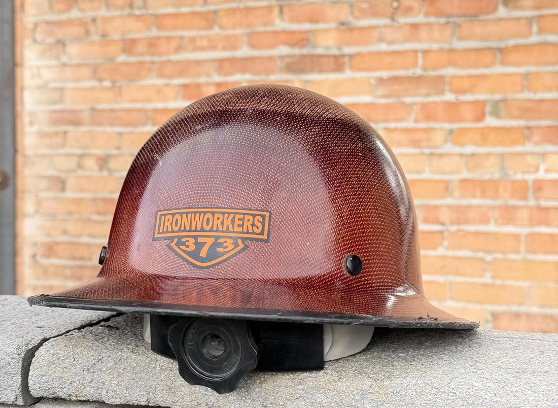 MSA Mining Miners Safety Hard Hat Helmet: Nice example.