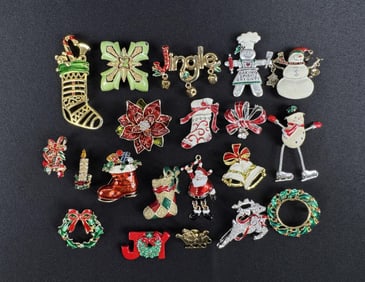 Costume Jewelry Christmas Brooches