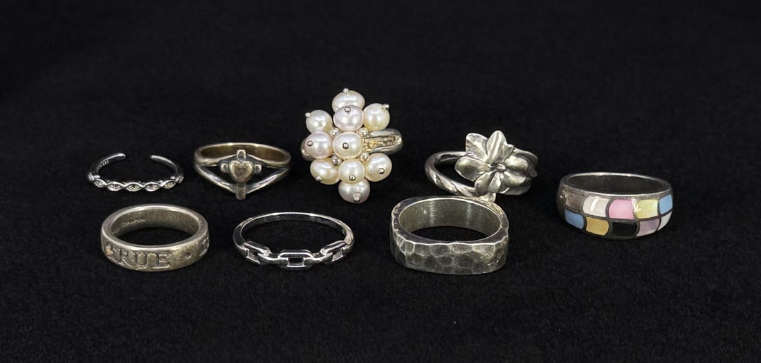Collection of Sterling Silver Rings: 34.34 grams.