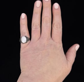 Sterling Silver Mother of Pearl Ring