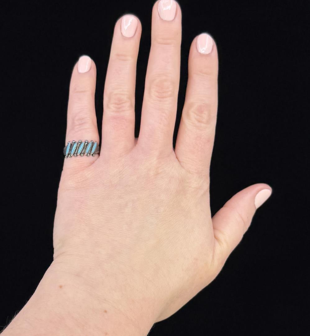 Zuni Petit Point Turquoise Sterling Ring (1 of 7)