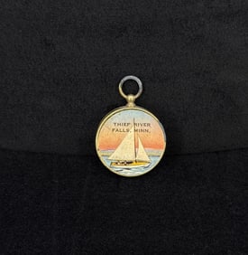 Thief River Falls Minnesota Souvenir Compass