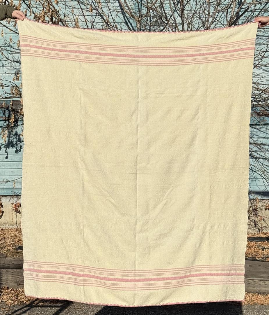 Antique Wool Pink Banded Fur Trade Blanket (1 of 3)
