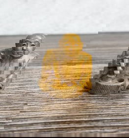 Japanese Netsuke Montana Residents Only