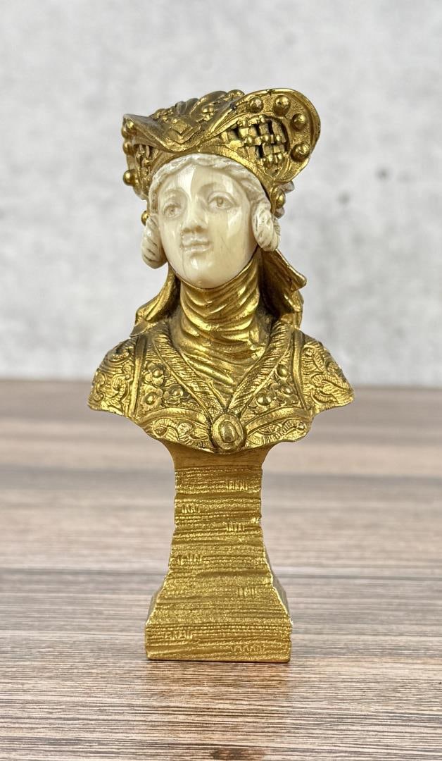 Eugene Bernoud Woman In Medieval Dress Bronze (1 of 5)