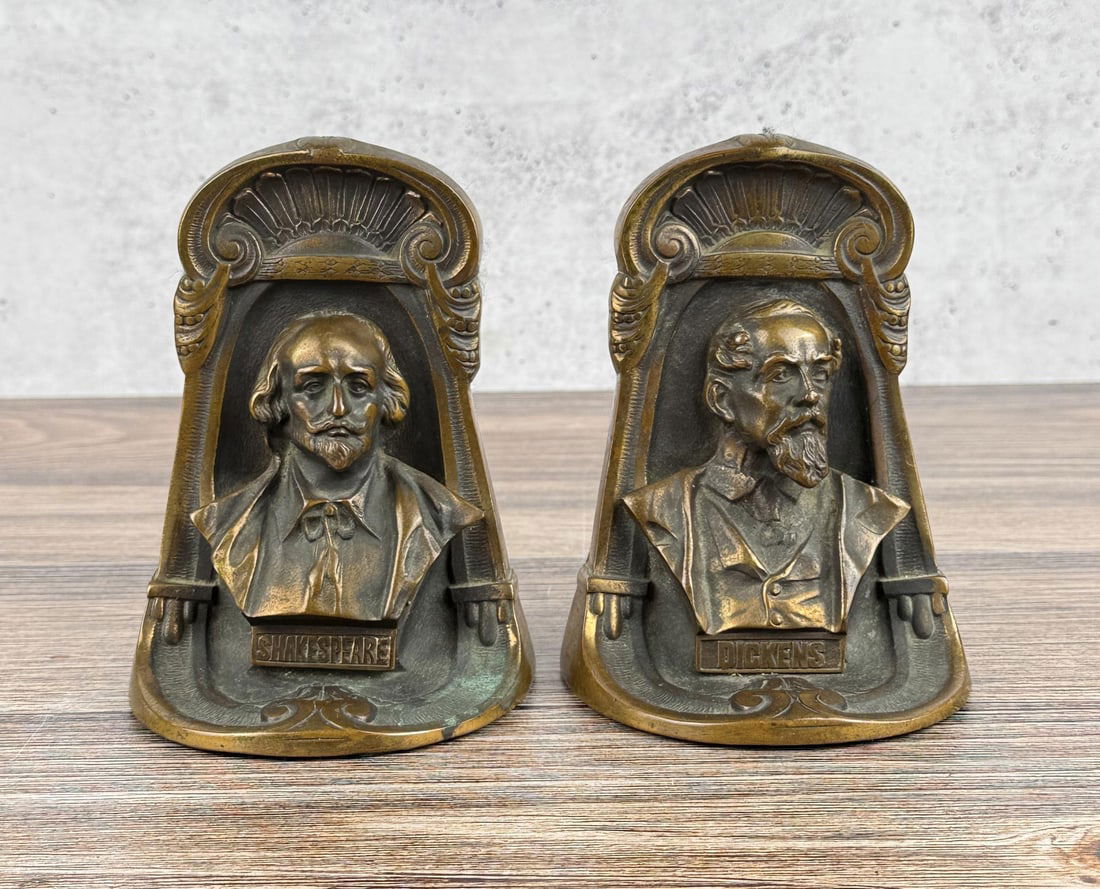 K&O Shakespeare Dickens Bronze Bookends (1 of 9)