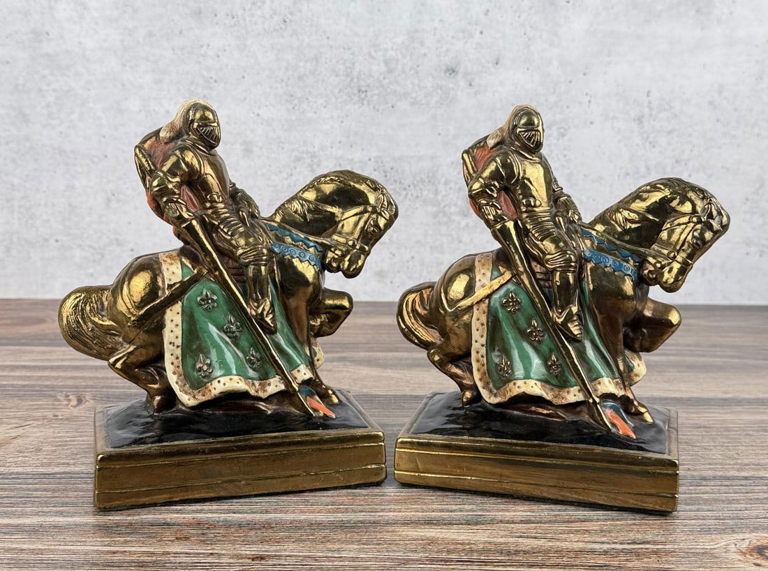 Paul Herzel Marion Bronze Knight Crusader Bookends (1 of 8)