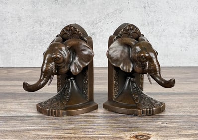 Jennings Brothers Elephant Bust Bookends 1531