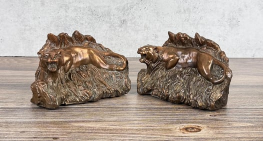 Tiger in Long Grass Bookends
