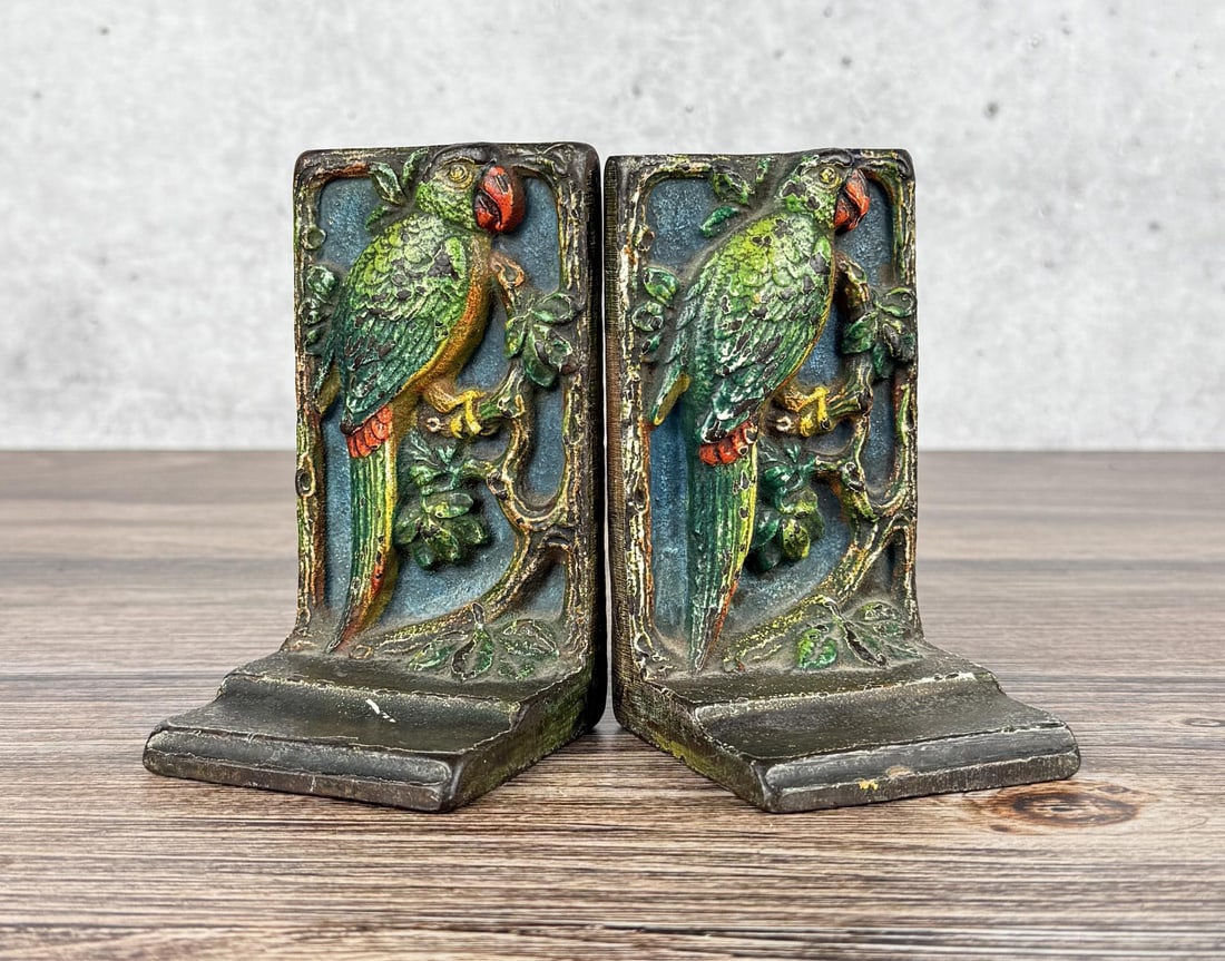 Hubley Cast Iron Parrot Bookends 241: 5" by 2 7/8" by 2 7/8"