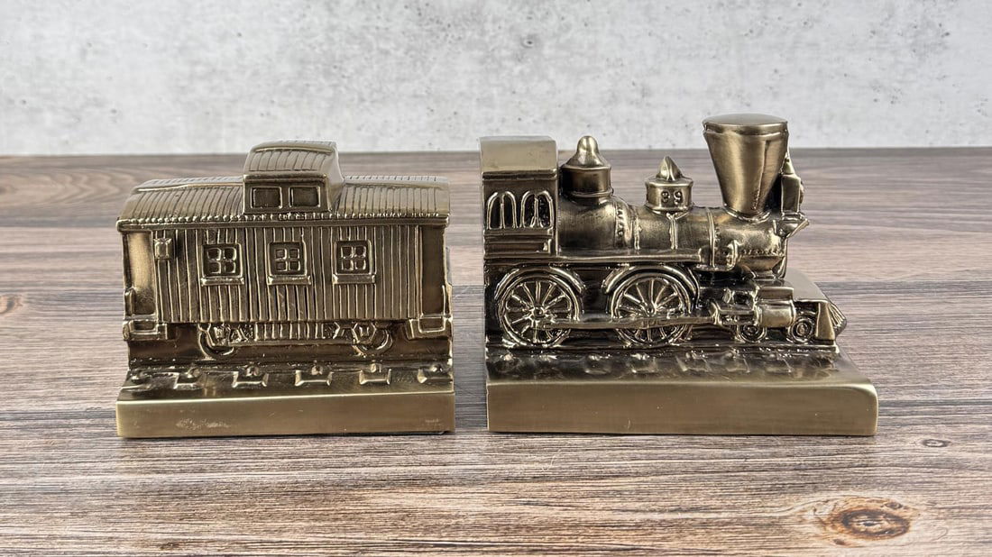 PM Craftsman Locomotive Caboose Bookends: Engine measures 6 1/4" by 4 3/4" by 3 3/4"