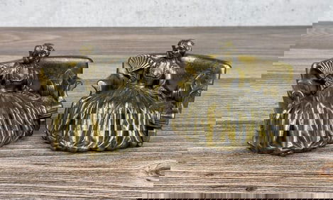 Jennings Brothers Lady On Settee Bookends 1595