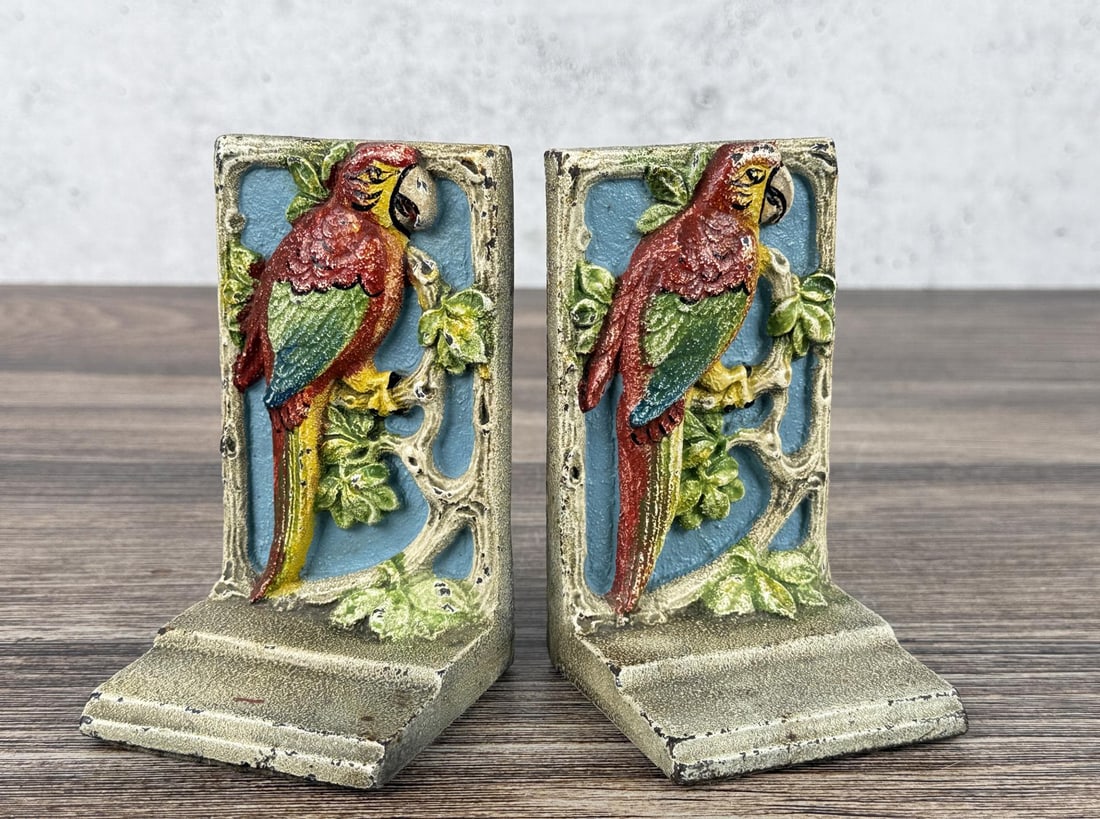 Hubley Cast Iron Parrot Bookends (1 of 8)