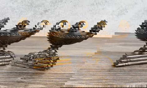 Dodge Gladys Edwards Aladdin Lamp Bookends