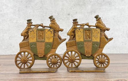 Nuydea Cast Iron Stagecoach Bookends