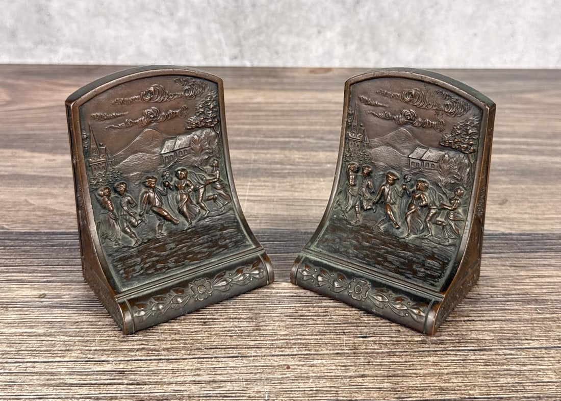 Jennings Brothers Celebration Bookends 2147: 5 3/8" by 4" by 2 7/8"