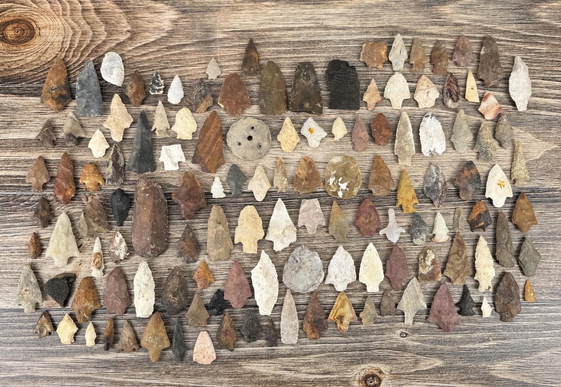 Ancient Native American Indian Arrowheads Points (1 of 12)