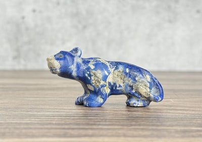 Zuni Carved Sodalite Mountain Lion Fetish