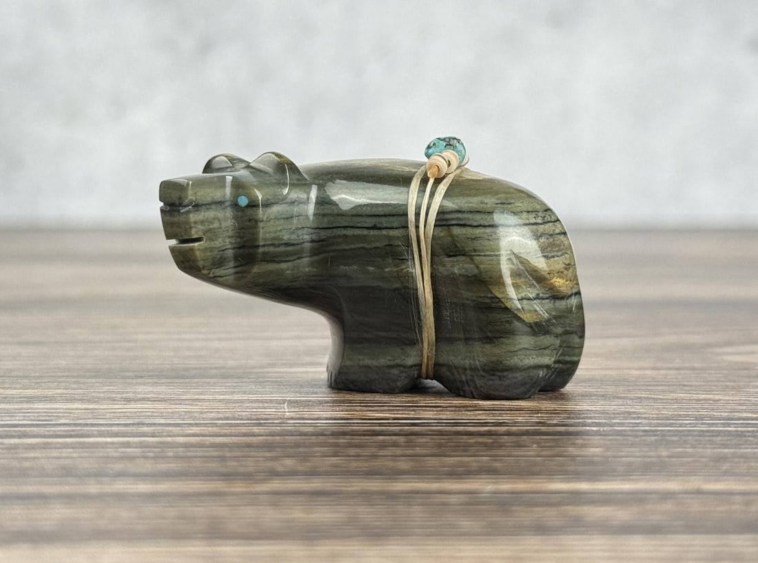 Arvin Toledo Zuni Bear Fetish (1 of 4)