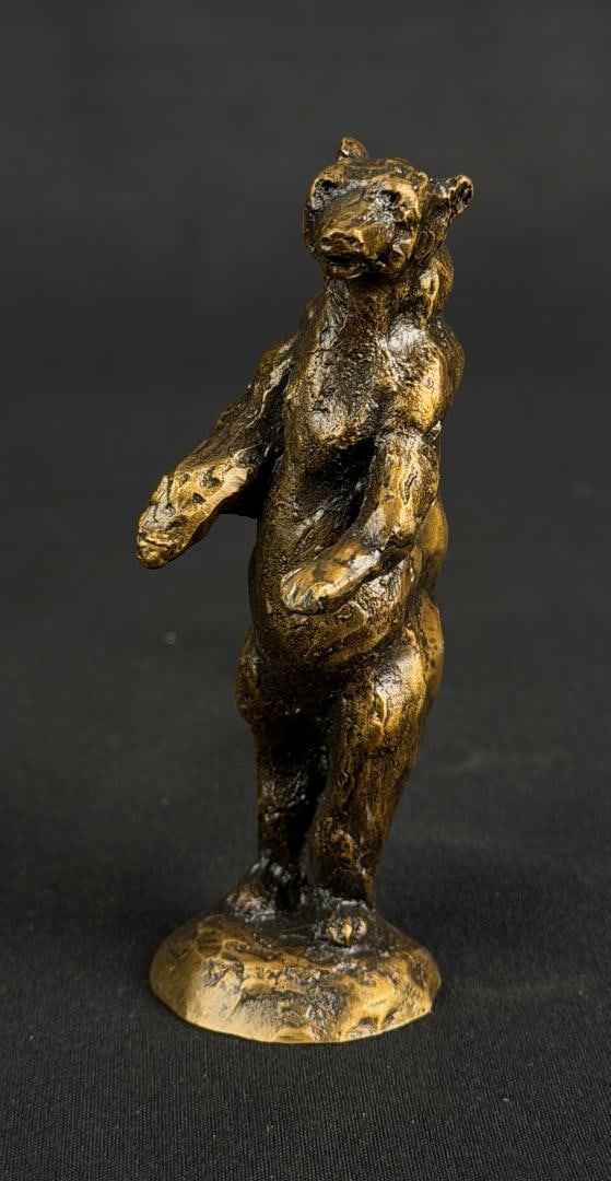 Daro Flood Alert Bear Bronze (1 of 5)