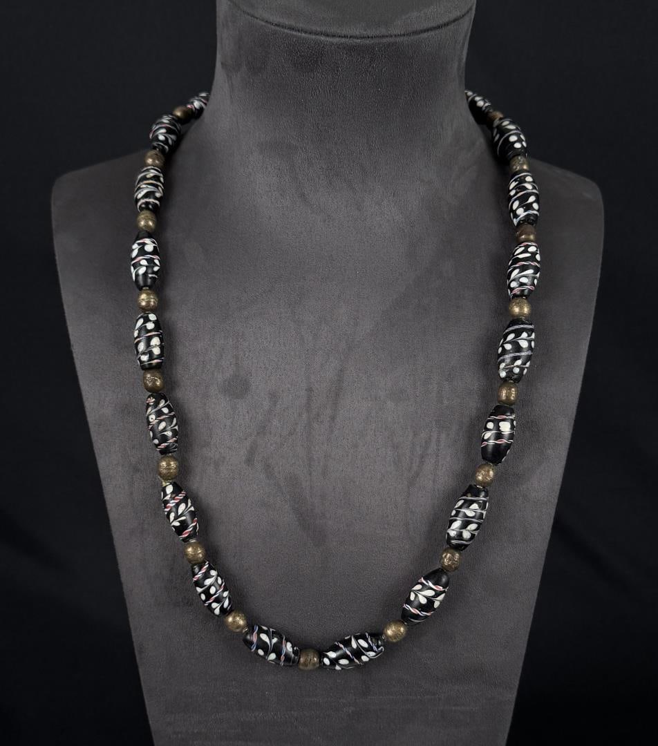 Lewis and Clark Native American Indian Trade Beads (1 of 3)