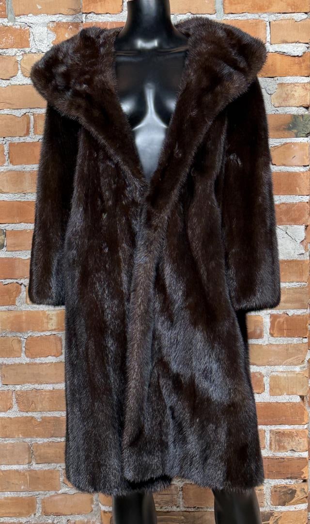 Vintage Lynna Furs Full Length Mink Jacket Coat (1 of 7)