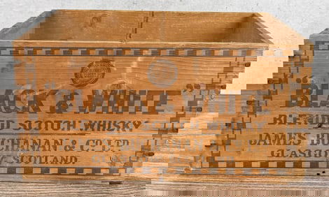 Black & White Scotch Whisky Shipping Crate