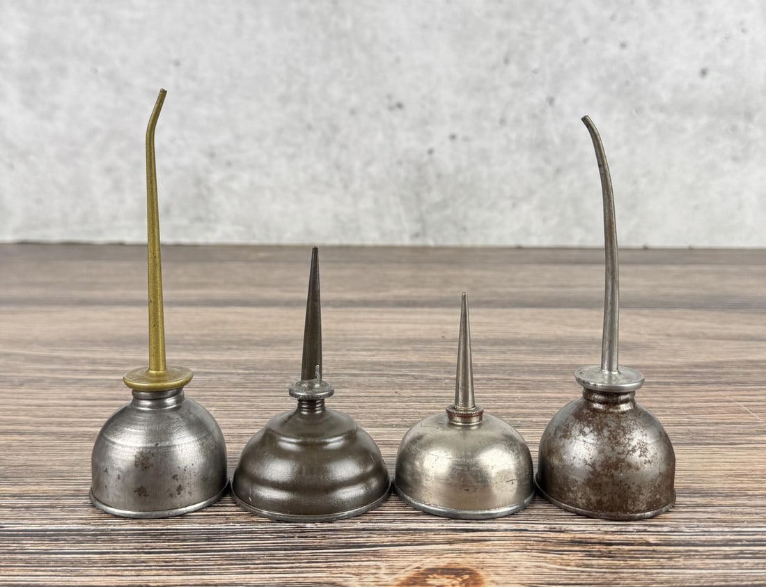 Collection Of Antique Oil Cans: Nice grouping