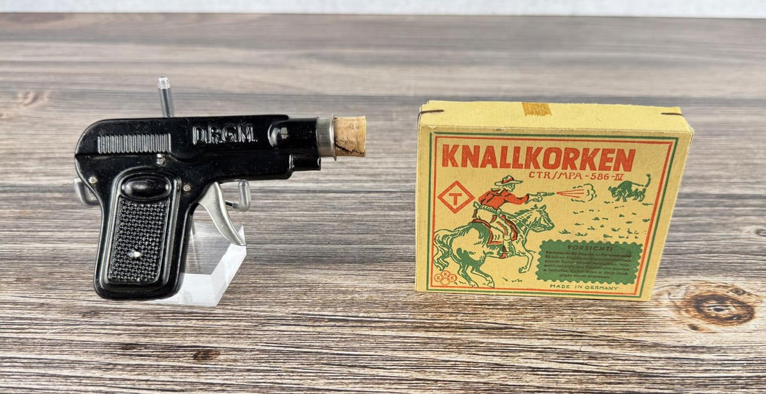 SIT Knallkorken German Cork Cap Pistol (1 of 5)