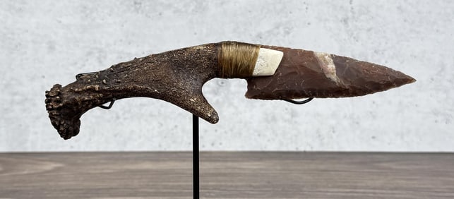 Bo Earls Handmade Horn Handle Knife