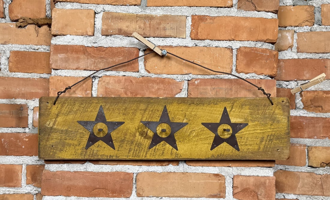 Montana Barnwood Hanging Coat Rack: 22 1/4" Long. Sticks out from the wall 2 1/2"