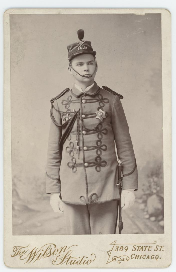 1893 Chicago World's Fair Guard Guide Photo: 4 1/4" by 6 1/2". From the Ralph Merry Collection of Historic Photography.