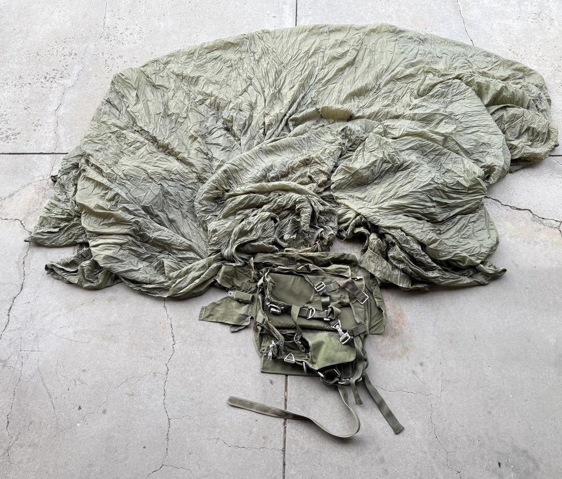 Vietnam War Green Airborne Parachute: From the estate of Special Forces Sargent Rand Garland Jones of Stevensville Montana.
