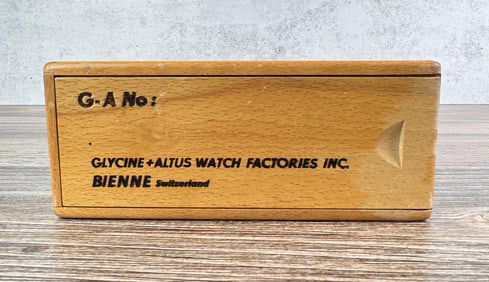 Glycine Altus Airman Watch Box