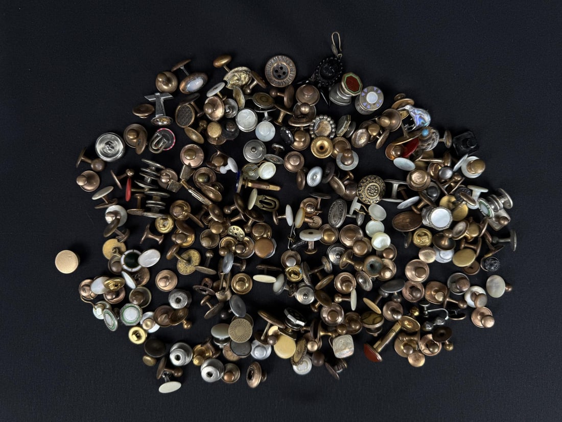 Large Collection of Victorian Cufflinks: Nice grouping.