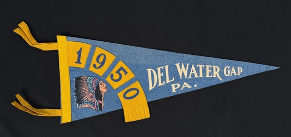 Del Water Gap Pennsylvania Souvenir Felt Pennant