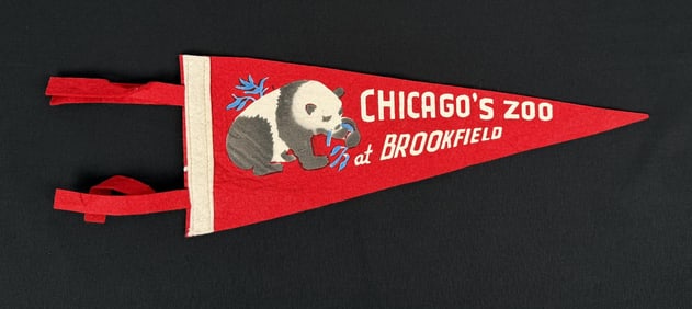 Chicago's Zoo at Brookfield Souvenir Felt Pennant