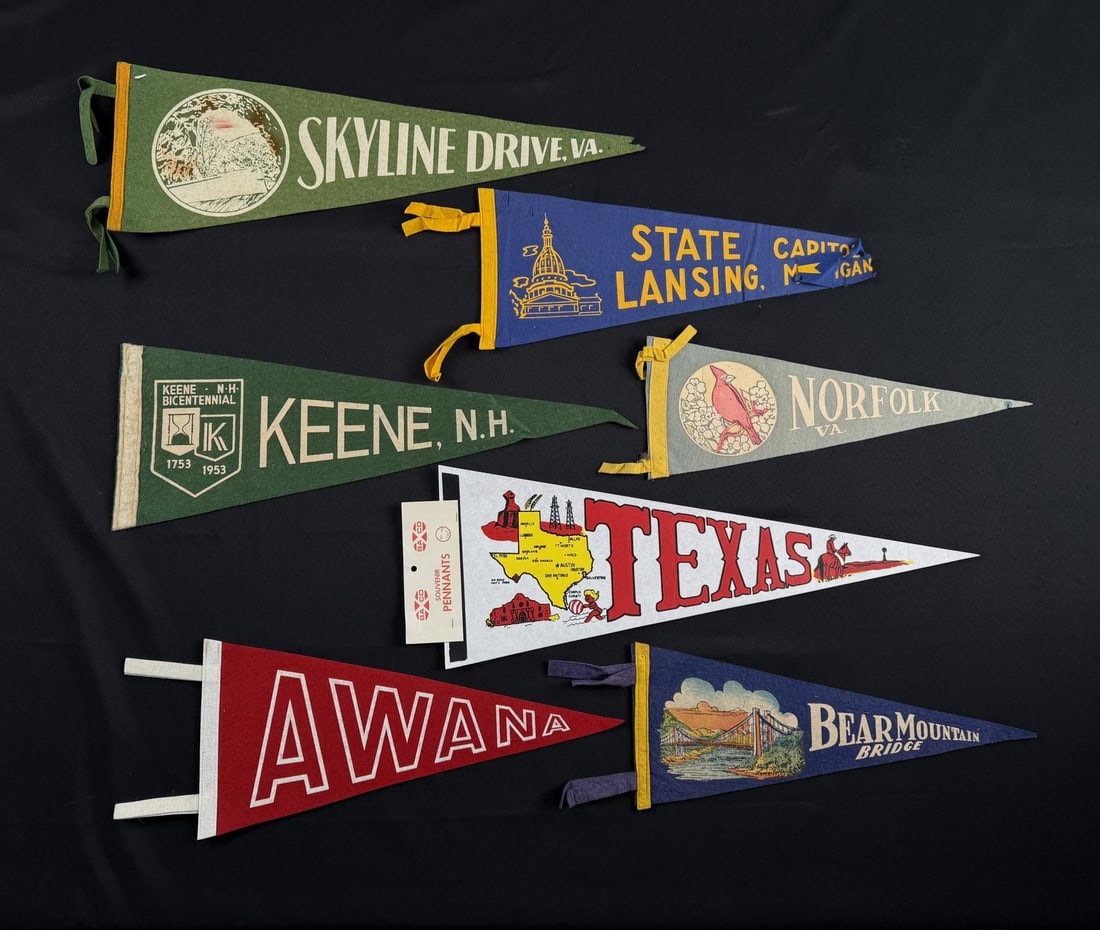Collection of Souvenir Felt Pennants: Nice grouping.