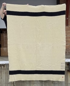Hudsons Bay Company Wool Trade Blanket 4 Point
