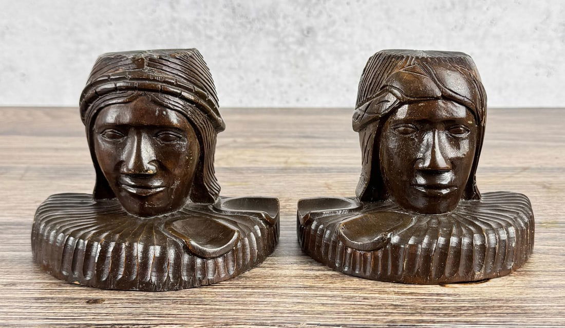 Mid Century Bali Indonesian Wood Bookends: 5 7/8" by 4 1/2" by 3 3/4".