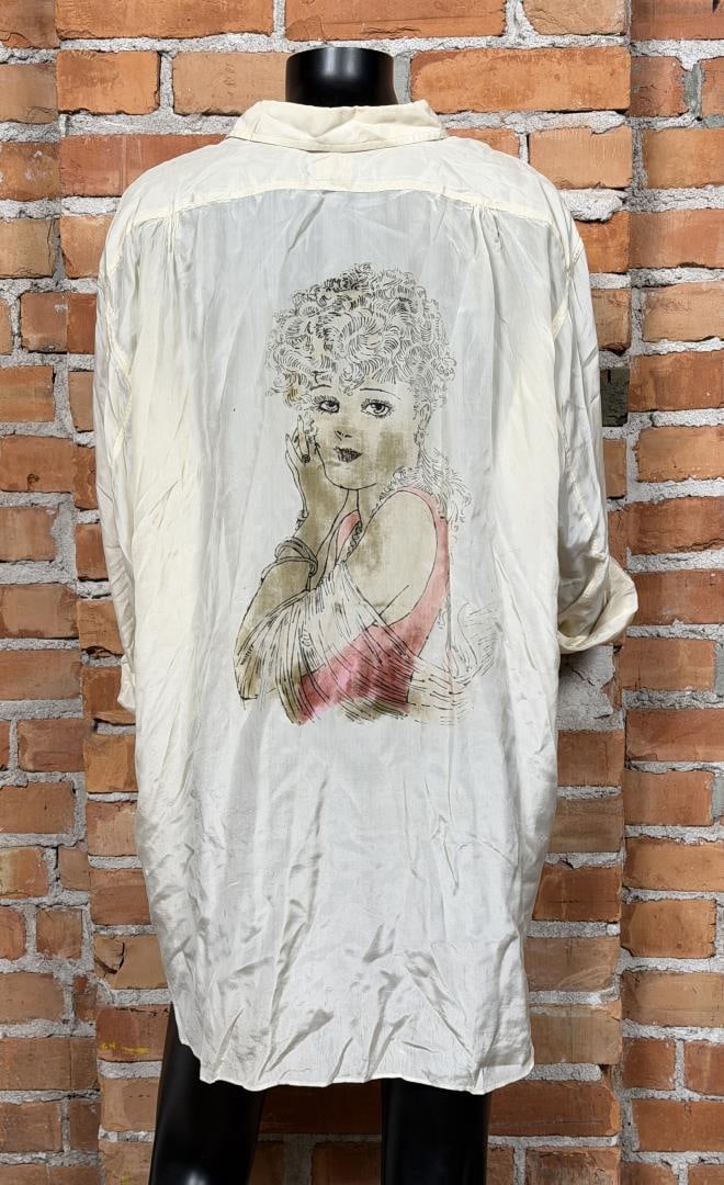 1920s Flapper Daffodil Painted Flapper Girl Shirt: Pure Silk. 23" armpit to armpit, 33" long, 18" shoulder to shoulder.