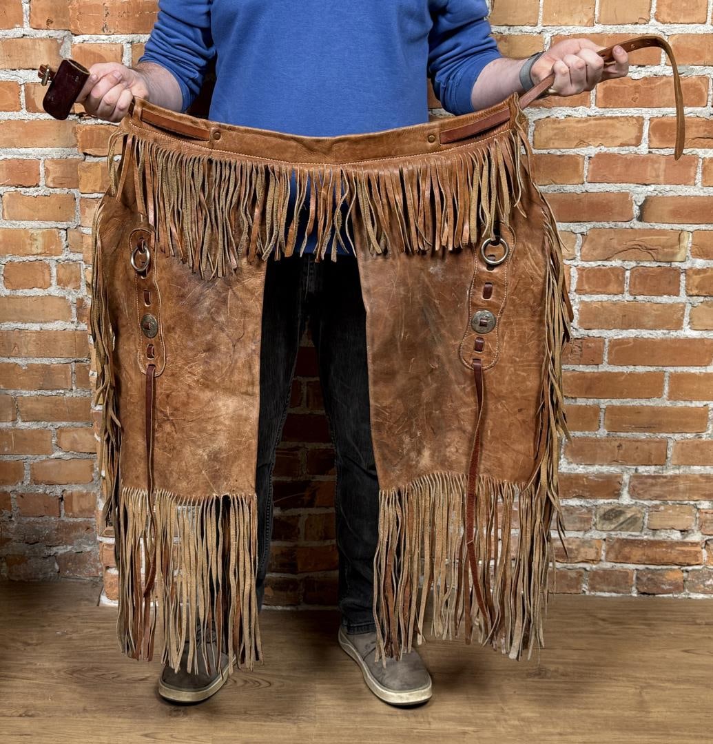 Montana Leather Cowboy Chaps Chinks (1 of 5)